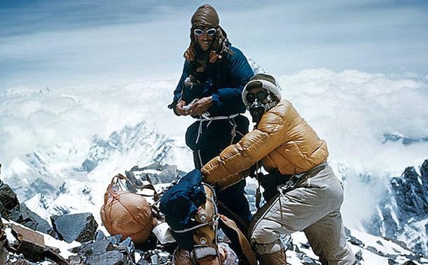 ادموند هیلاری و تنزینگ نورگای اولین صعود به اورست - نارون اکوتور