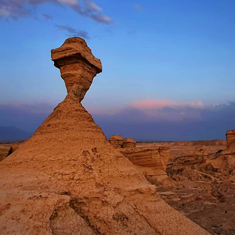 ترکینگ کلوت تا خلیج نارون