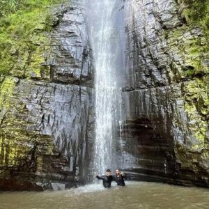 ترکینگ سوها به آبشار لوشکی - نارون اکوتور