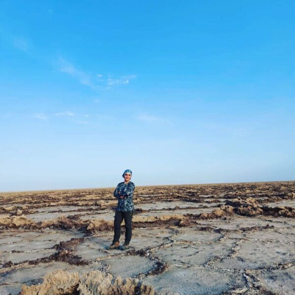 سفرنامه ترکینگ شبانه تل‌شیطان نگارنده صفورا توحیدی نیک خرداد ۱۴۰۲