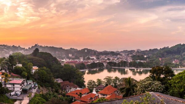 سفر به شهر کندی سریلانکا