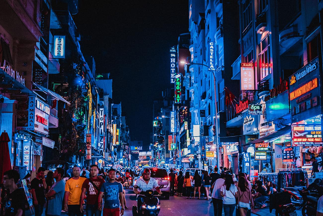 زندگی شبانه خیابان بون وین در شهر هوشی مین