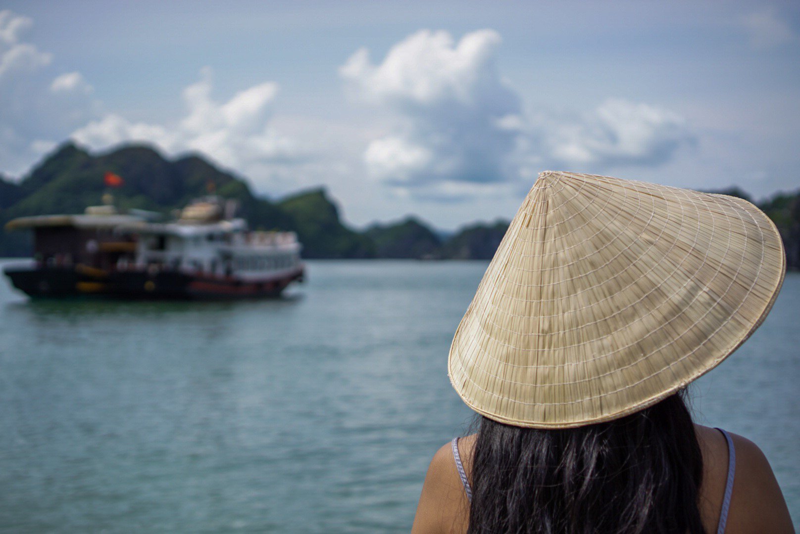 نون لا کلاه مخروطی ویتنامی