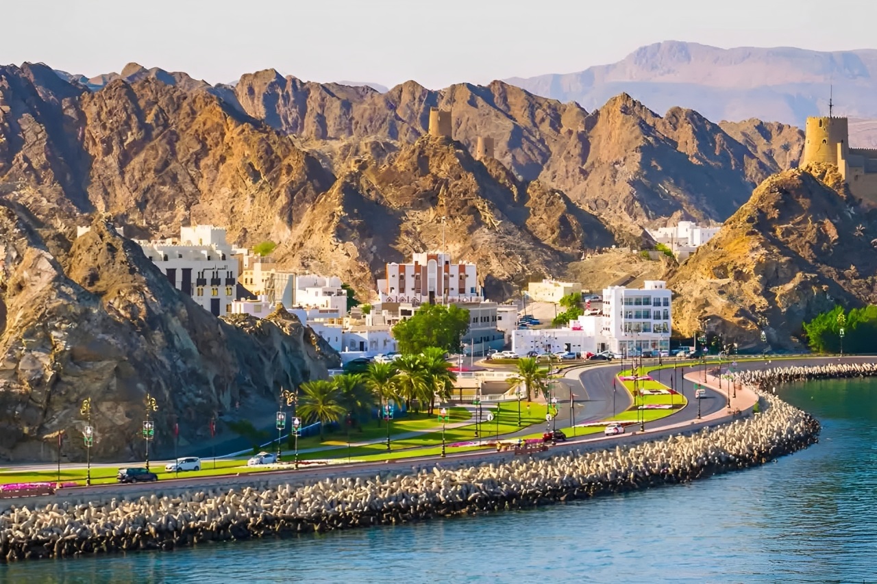 ساحل القرم عمان