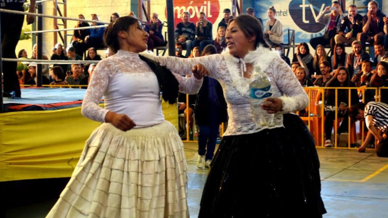 کجا کشتی زنان چولیتا را ببینیم؟