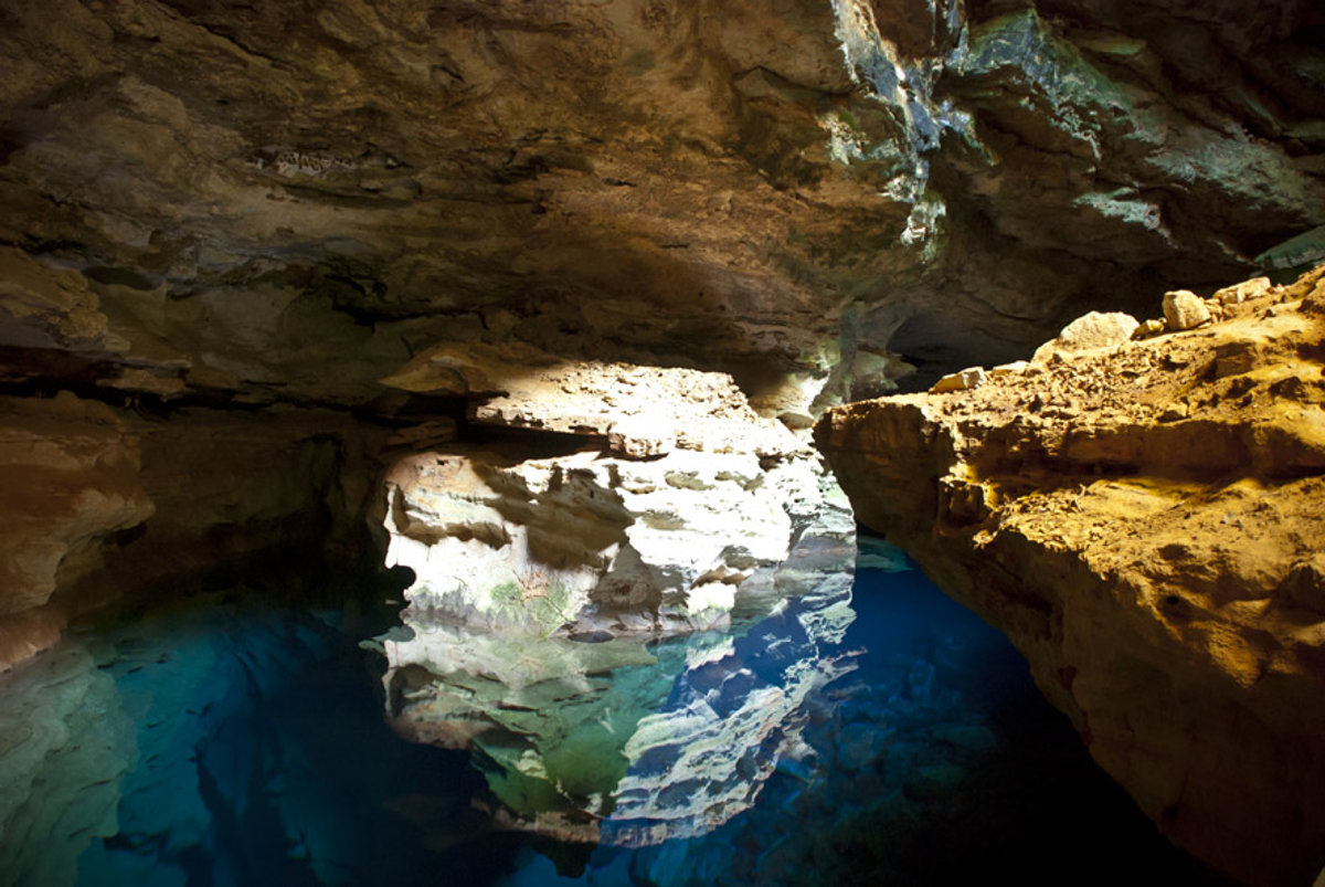 پوسو اِنکانتادو