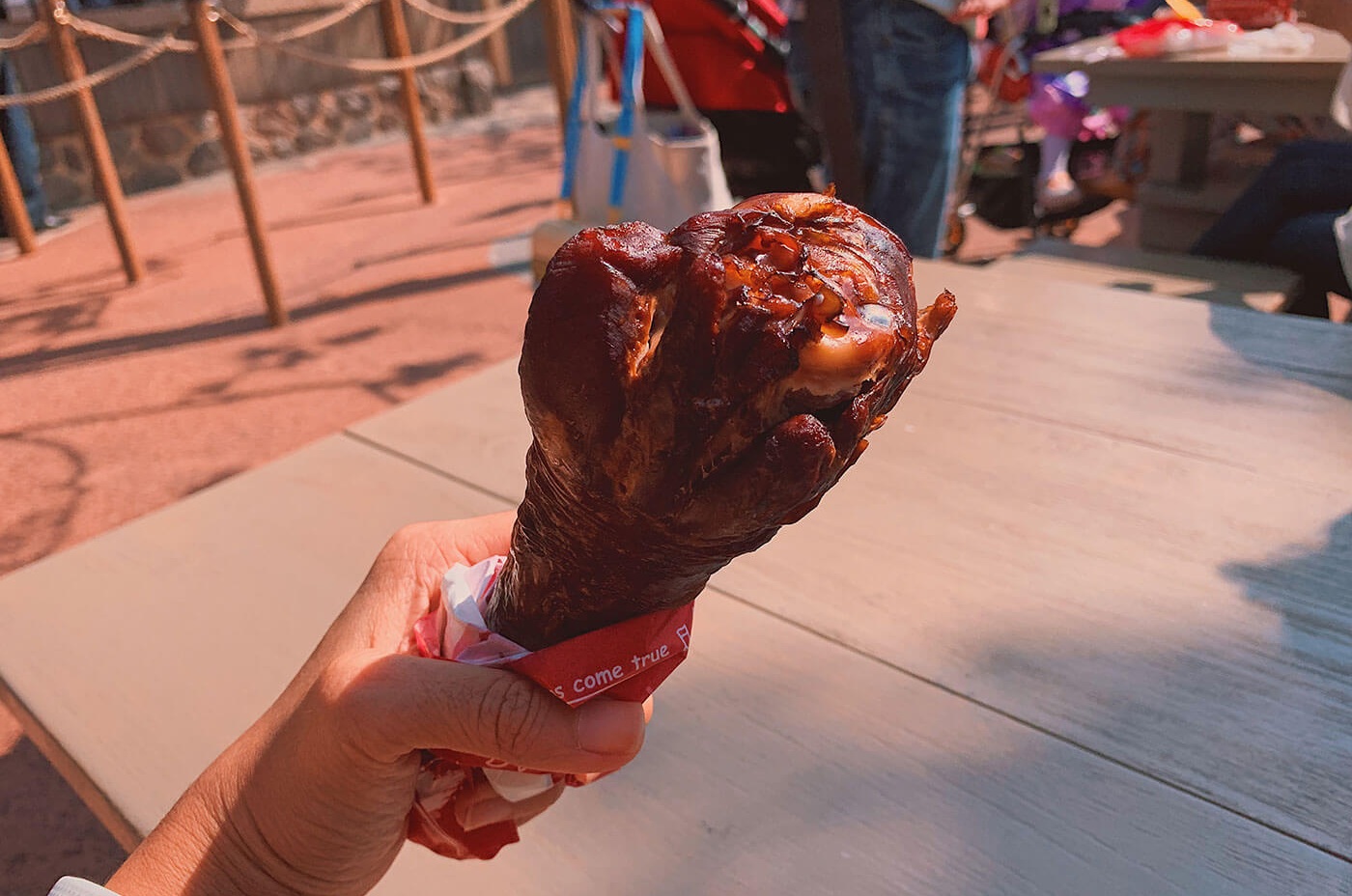 پای بوقلمون دودی 