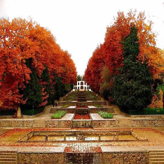 تور کرمان نارون