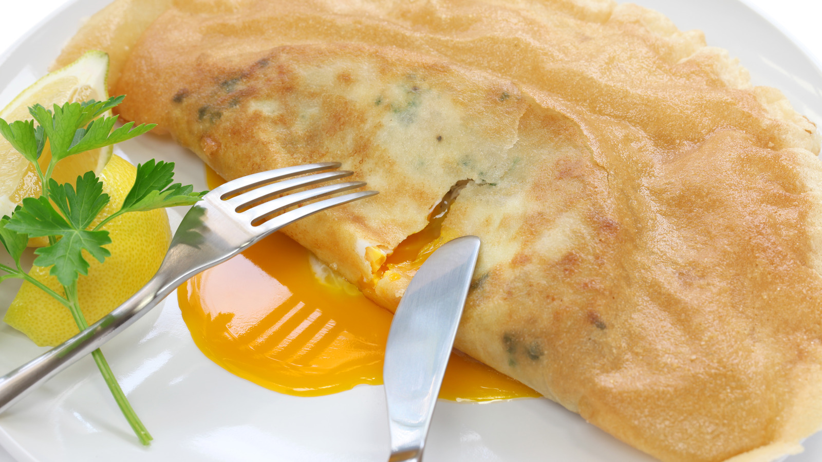 بریک یک شیرینی سرخشده تونسی