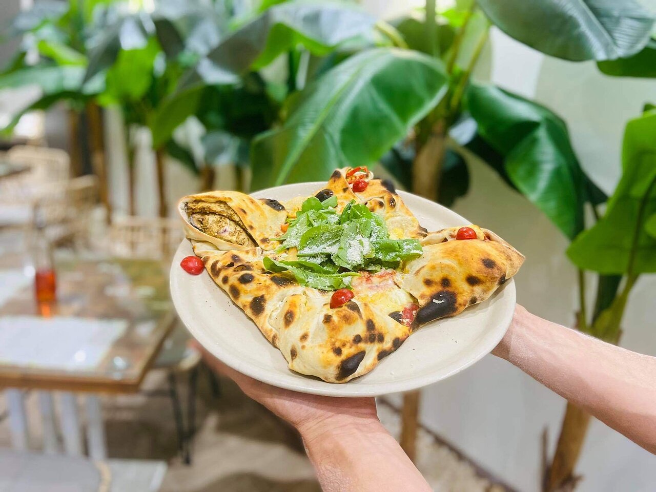 پیتزای خیابانی تونسی