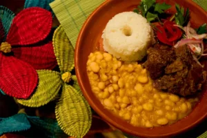 غذای محلی خوشمزه در تور پرو