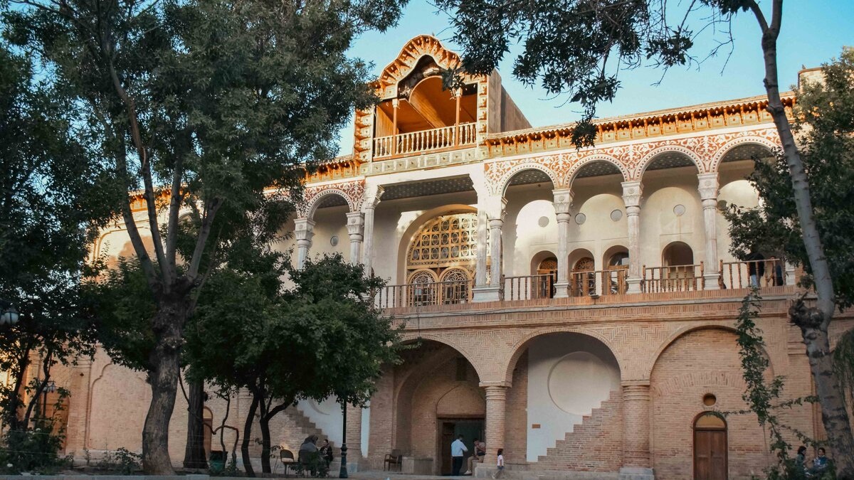 عمارت خسروآباد – سنندج