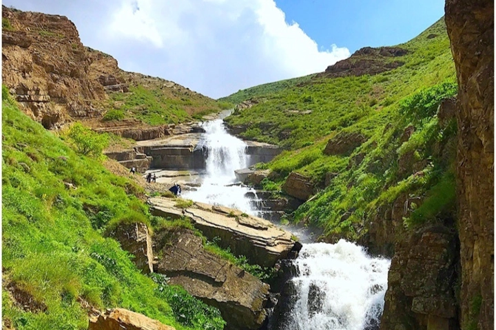 تصاویر ترکینگ در آغوش دماوند (2)