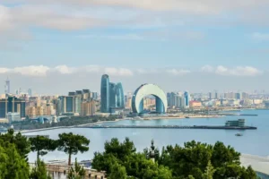 بازدید از باکو در تور آذربایجان و گرجستان