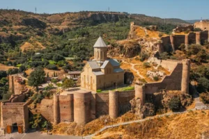 بازدید از قلعه ناریکالا در تفلیس