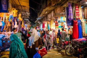 گشت شهری اسلام آباد - بازار و خرید سوغات