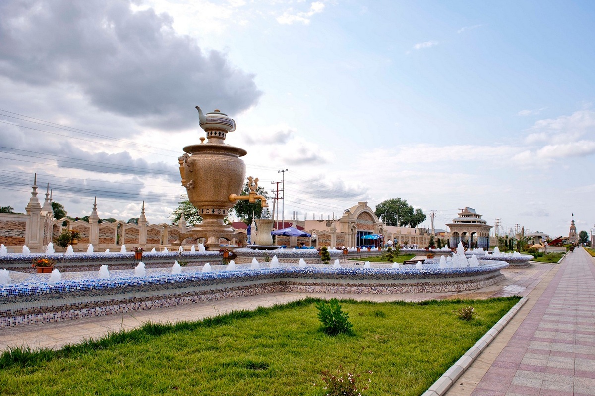 میدان سماور لنکران