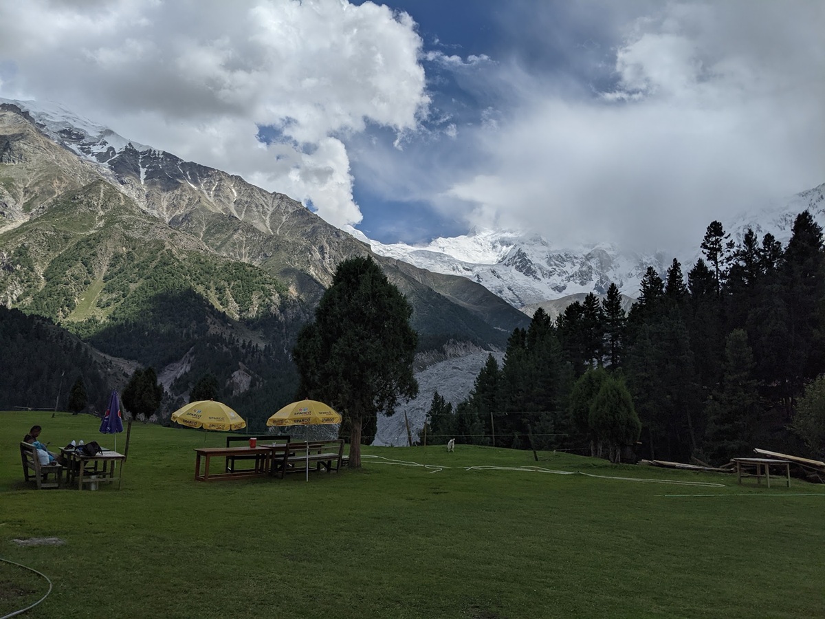 سفر به Fairy Meadows