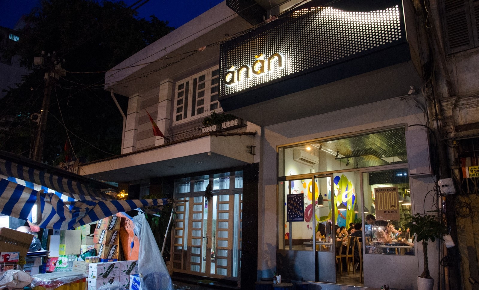 رستوران Ănăn Saigon