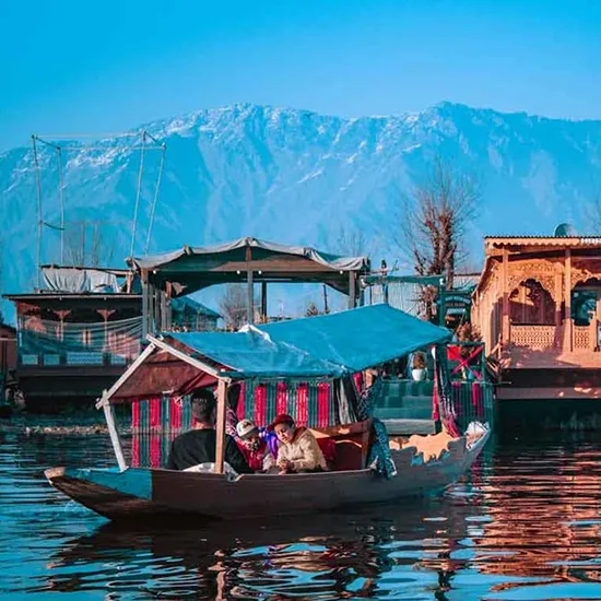 تصاویر تور کشمیر و هند - دال لیک