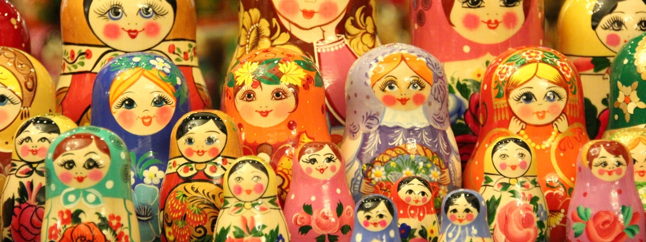 عروسک ماتروشکا از محبوب ترین سوغات روسیه