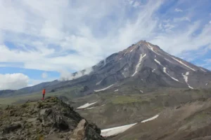 نمایی از آتشفشانی در کامچاتکا