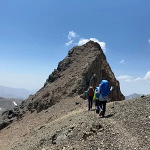 صعود قله برج خلنو